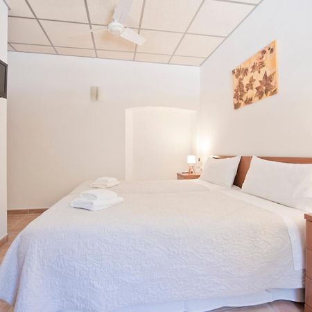 Hostal La Salut De Terrades Kültér fotó