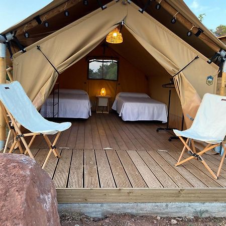 Hostal La Salut De Terrades Kültér fotó