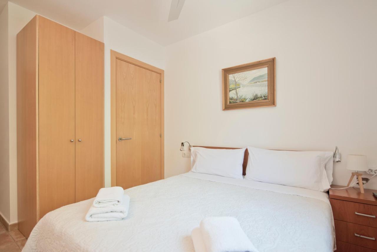 Hostal La Salut De Terrades Kültér fotó