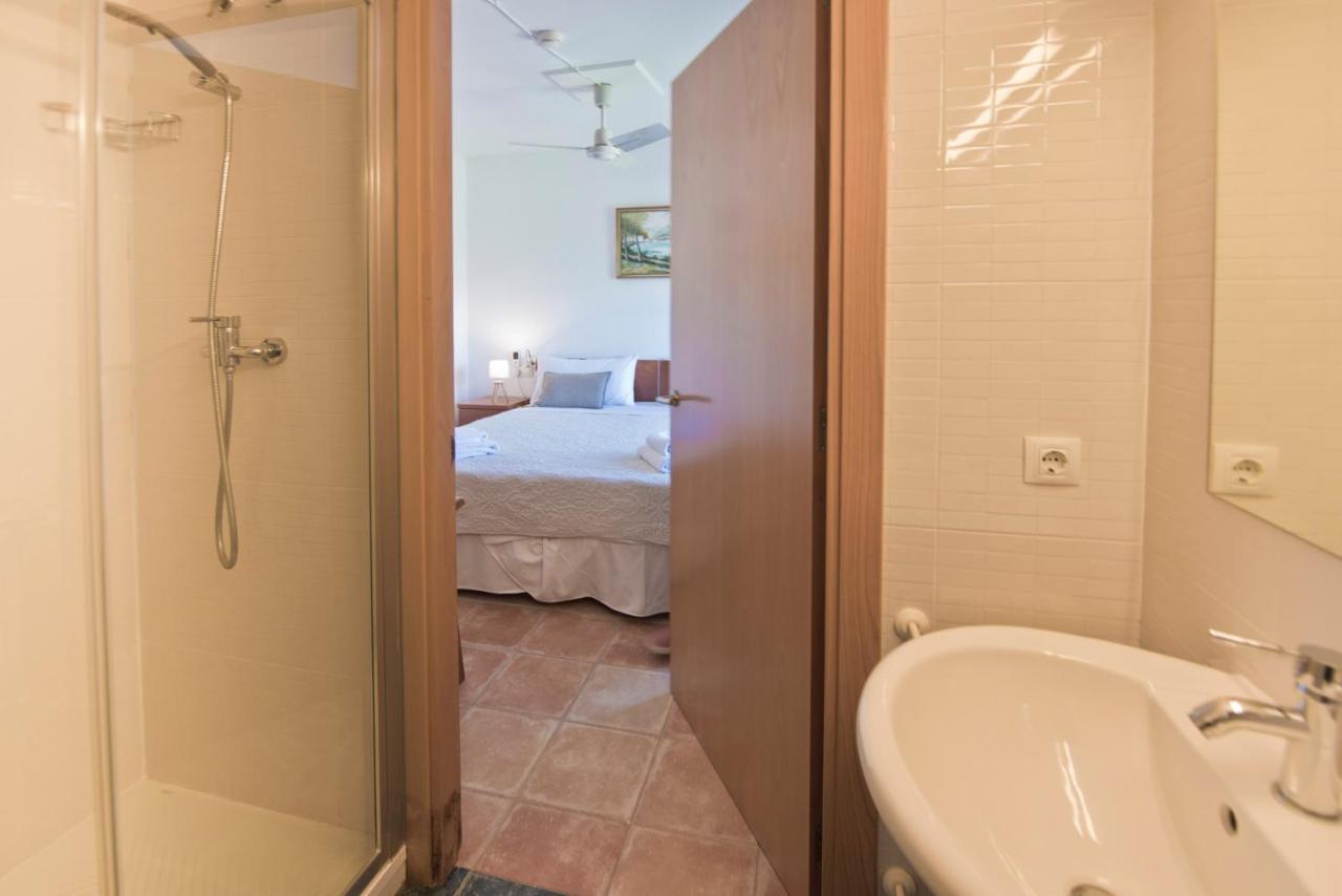 Hostal La Salut De Terrades Kültér fotó
