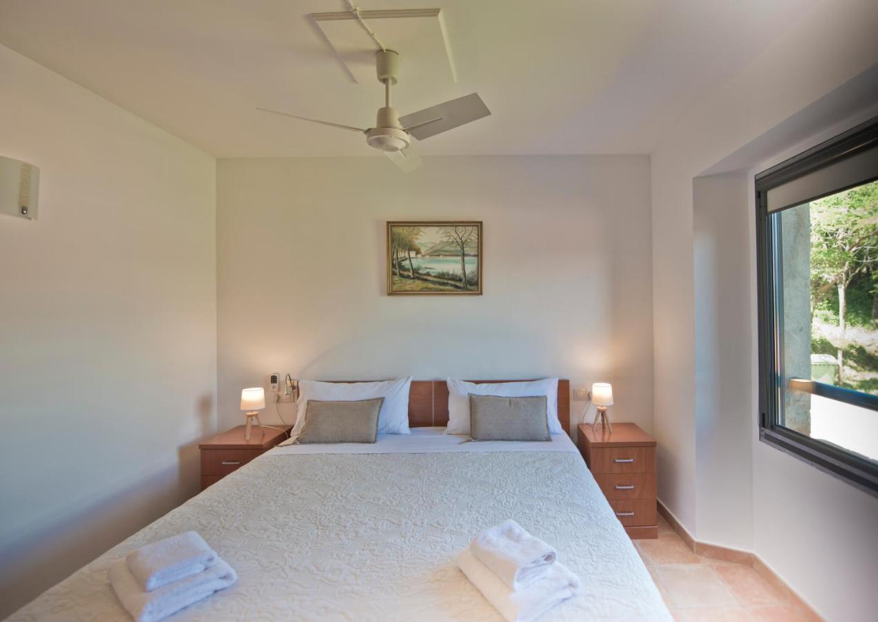 Hostal La Salut De Terrades Kültér fotó