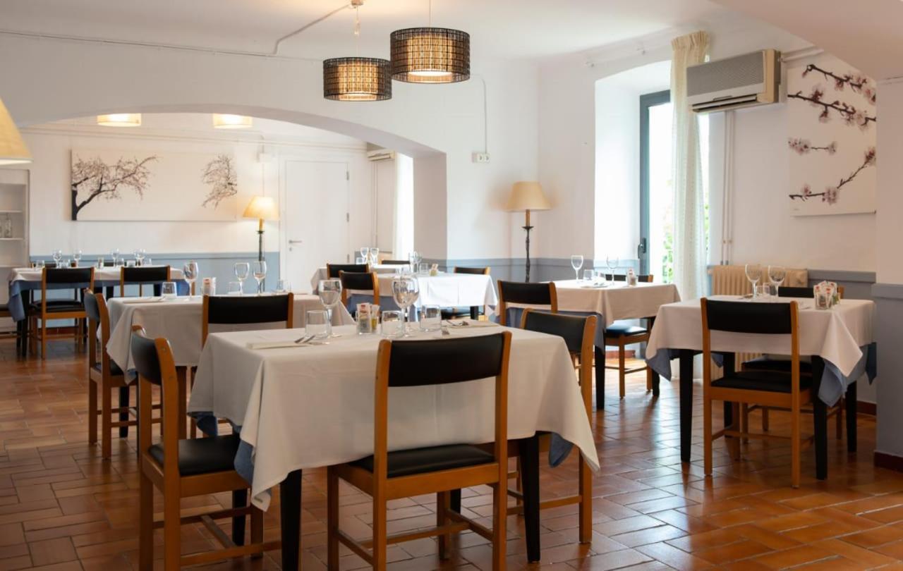 Hostal La Salut De Terrades Kültér fotó