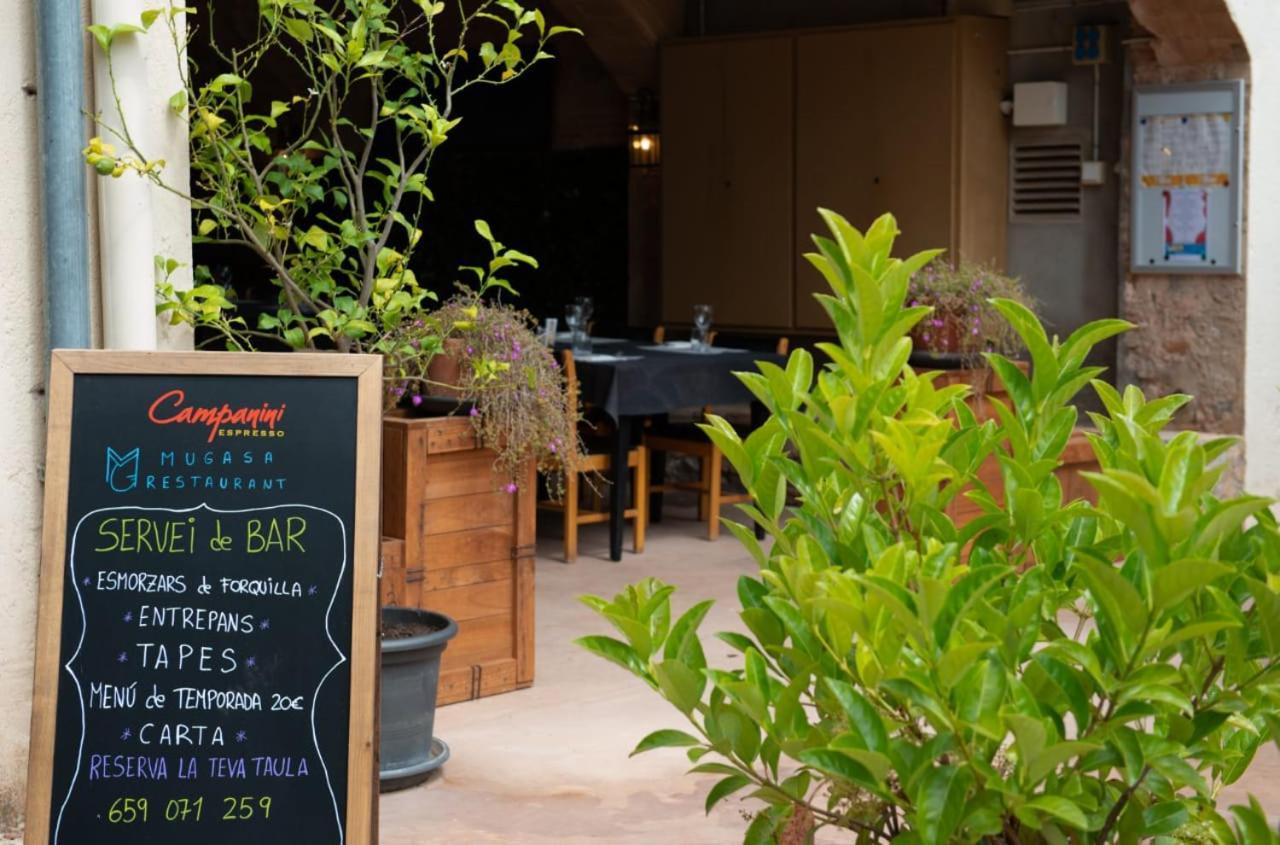 Hostal La Salut De Terrades Kültér fotó