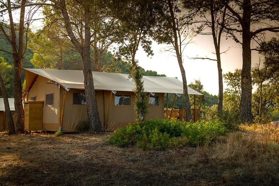 Hostal La Salut De Terrades Kültér fotó