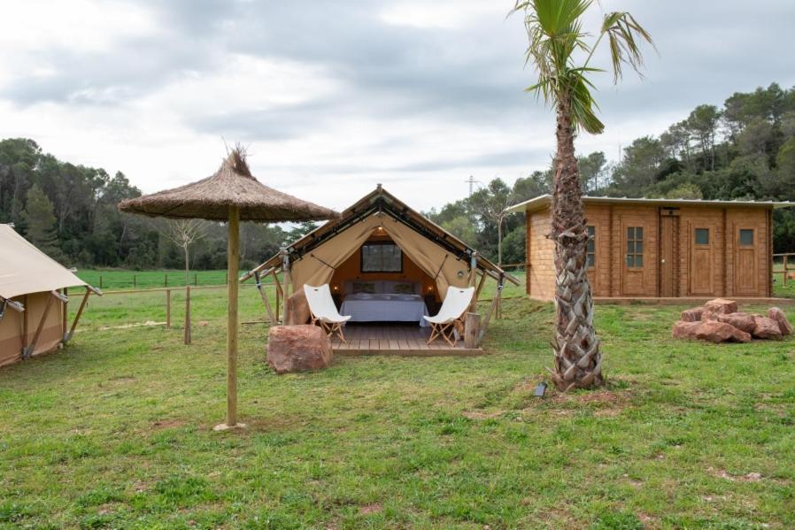 Hostal La Salut De Terrades Kültér fotó