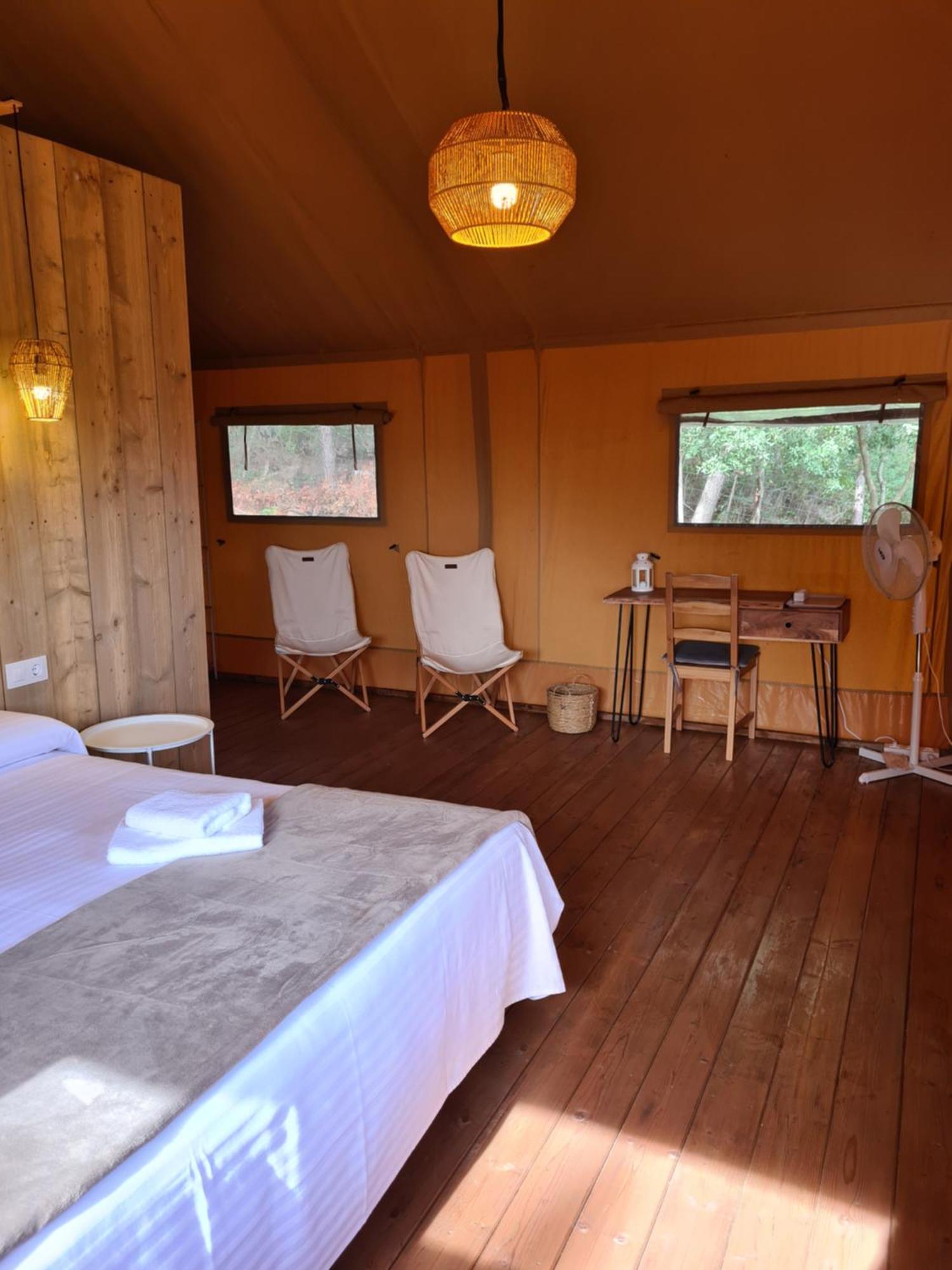 Hostal La Salut De Terrades Kültér fotó