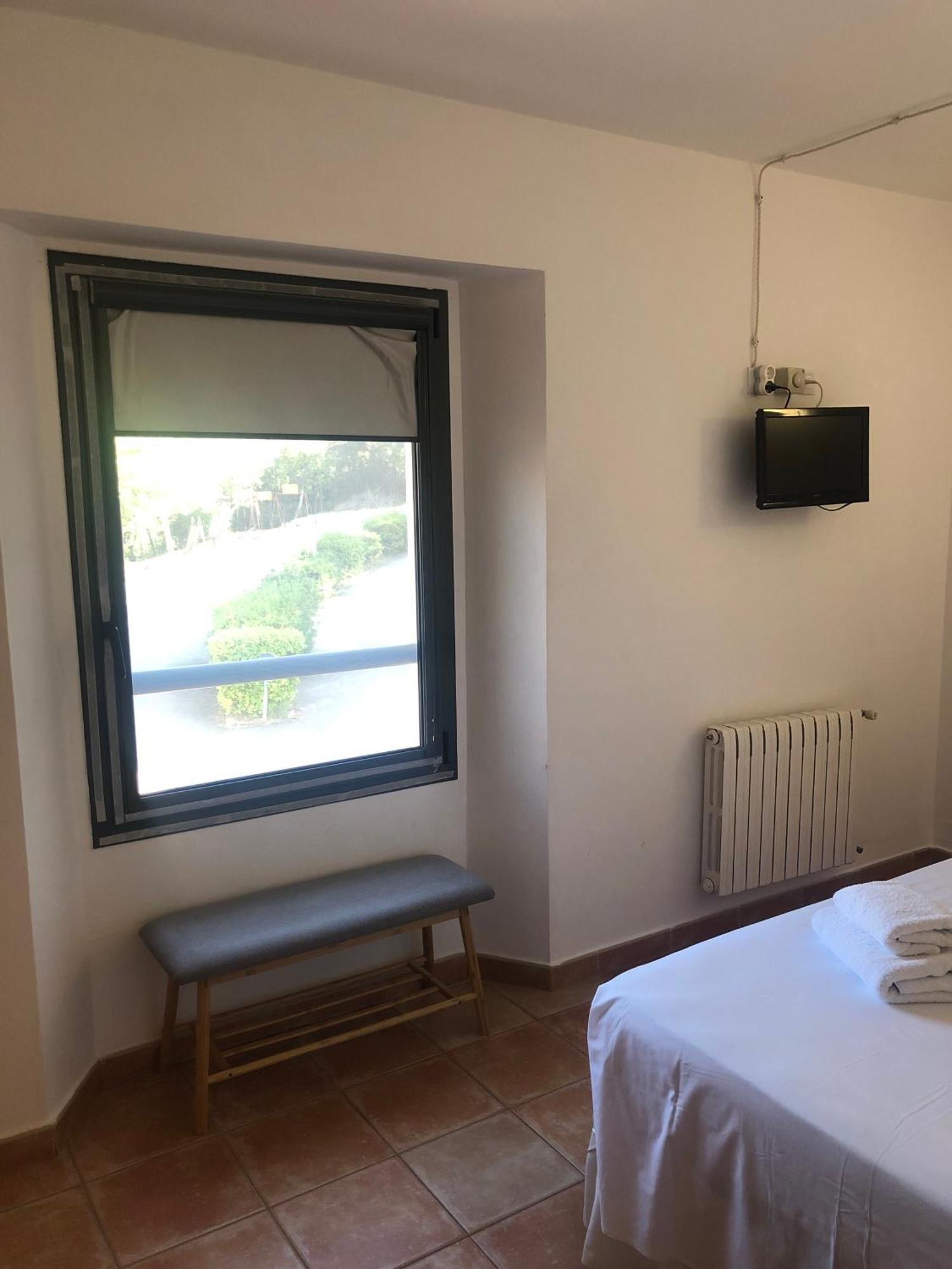 Hostal La Salut De Terrades Kültér fotó